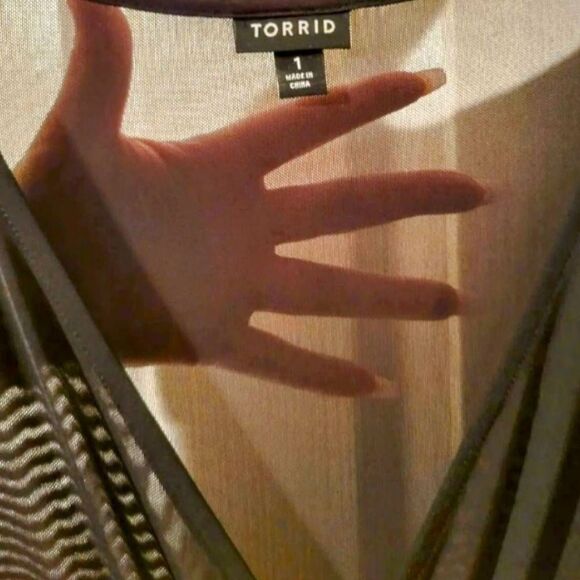 TORRID Plus Size black Longsleeve  Sheer Sexy babydoll knit mesh top 1X - Picture 6 of 12